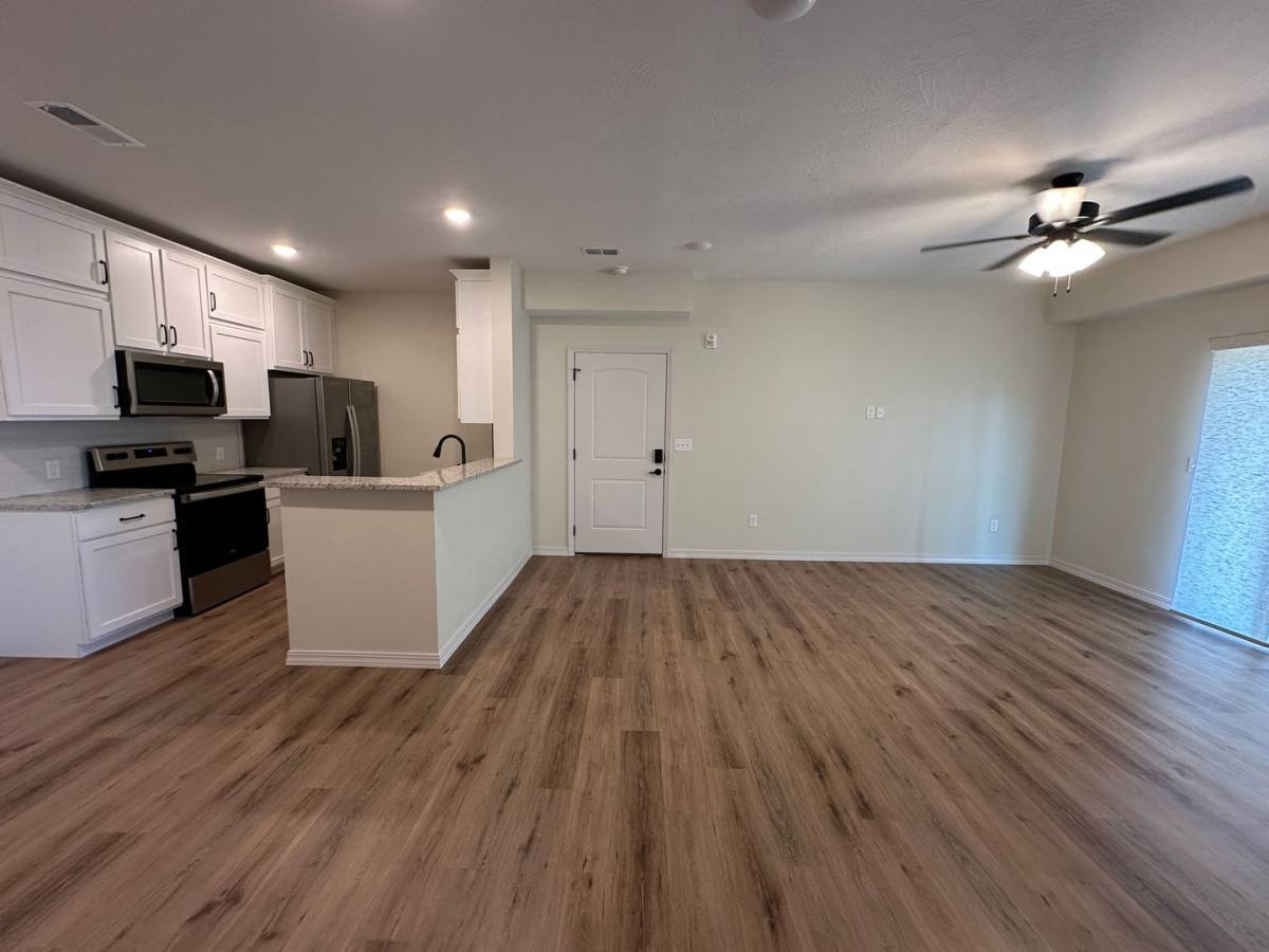 Apartment for rent at 750 Windsor Court, Branson, MO 65616
