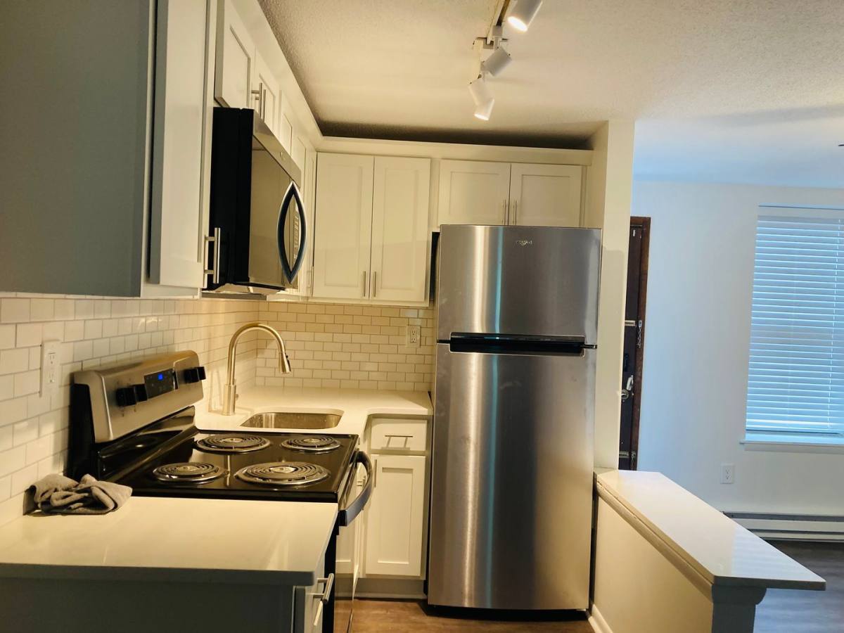 Apartment for rent at 614 Armandale St, Pittsburgh, PA 15212