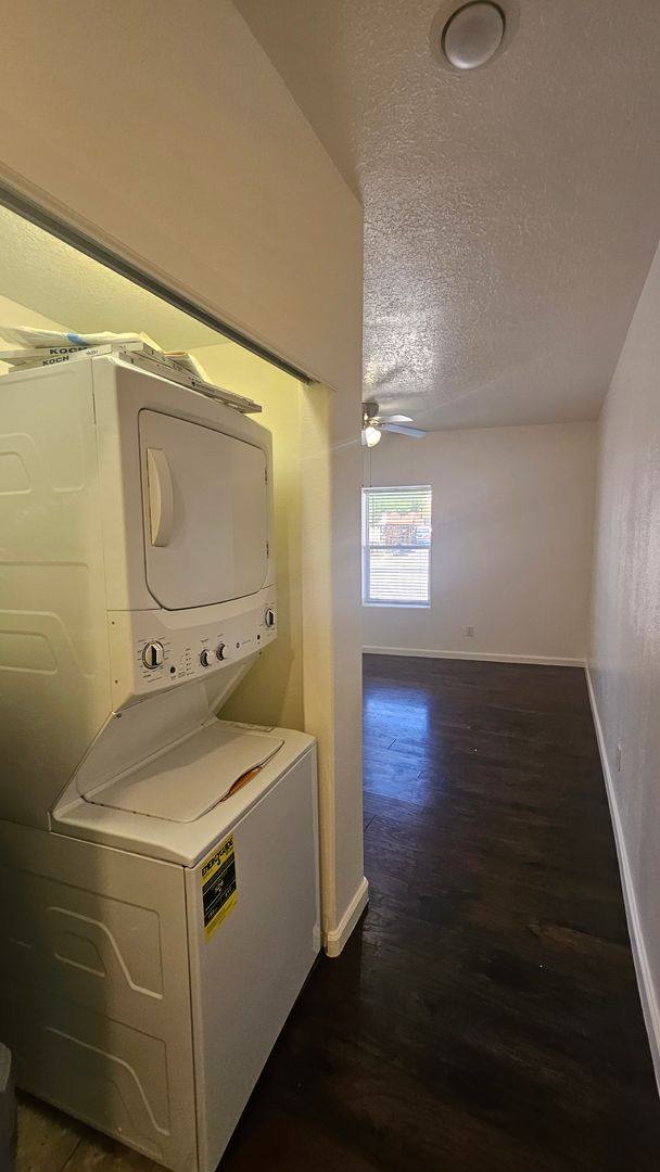 Apartment for rent at 317 Washington St SE A-F, Albuquerque, NM 87108