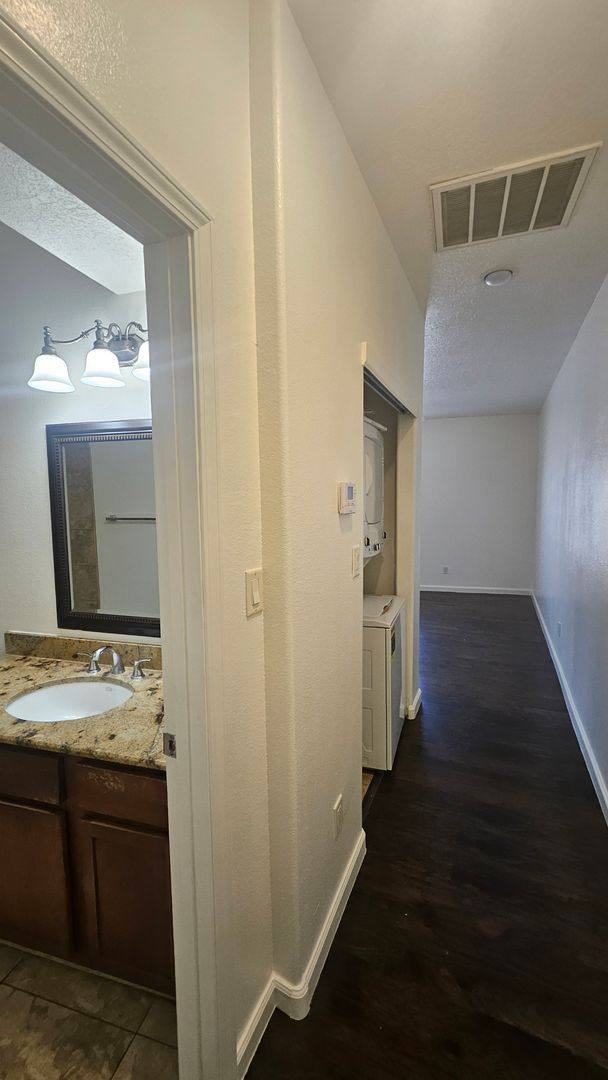Apartment for rent at 317 Washington St SE A-F, Albuquerque, NM 87108