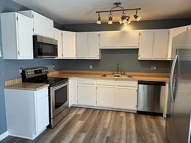 Townhouse for rent at 3127 Galaxy Rd, Dover, PA 17315