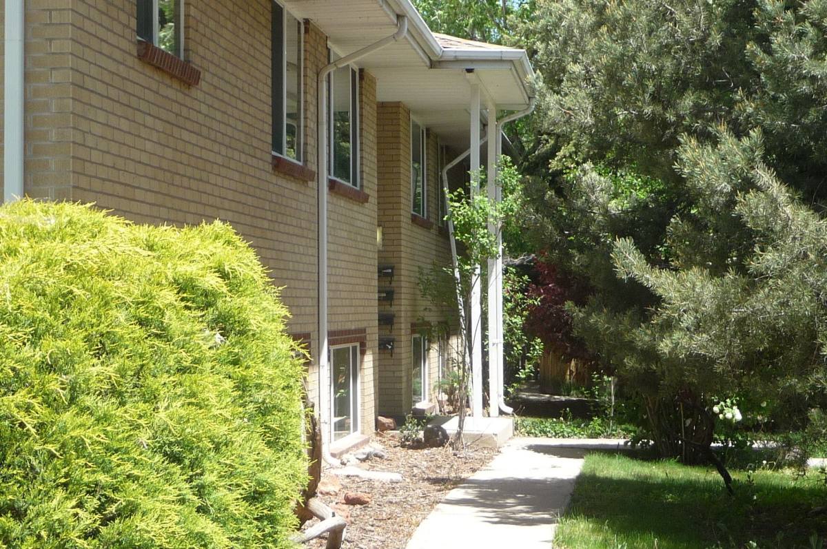Apartment for rent at 1020 8th St, Golden, CO 80401