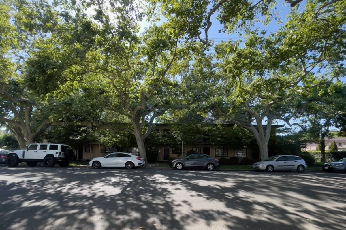 Apartment for rent at 2126 17th St, Sacramento, CA 95818