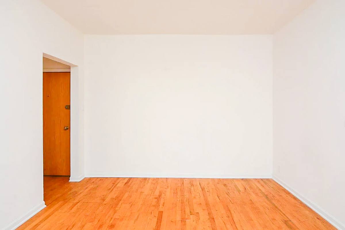Apartment for rent at 1555 N Mohawk St #3C, Chicago, IL 60610