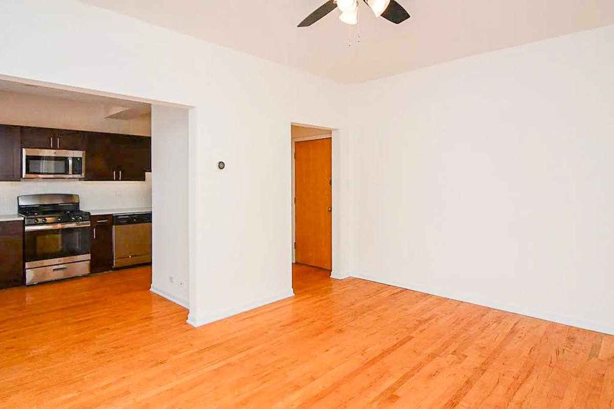 Apartment for rent at 1555 N Mohawk St #3C, Chicago, IL 60610