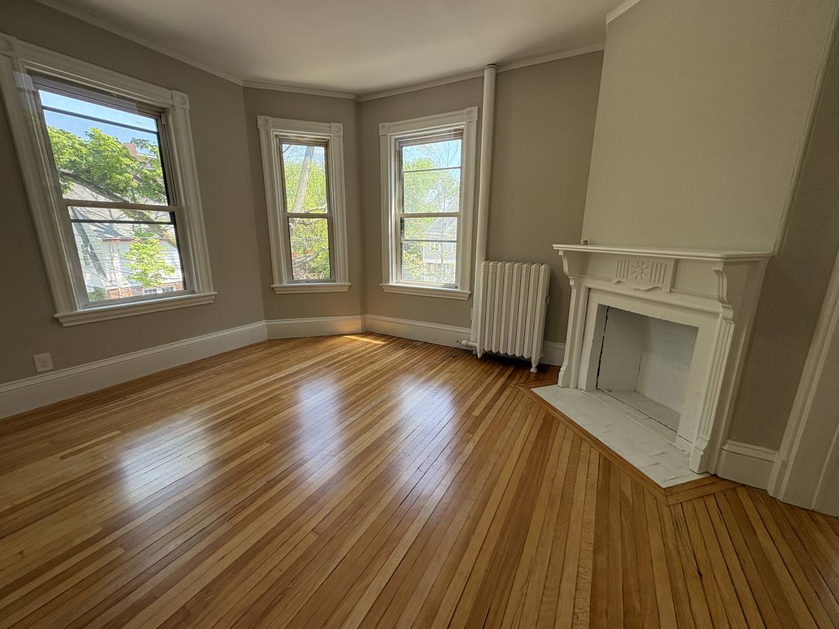 Apartment for rent at 4 Pleasant Ave #3F, Somerville, MA 02143