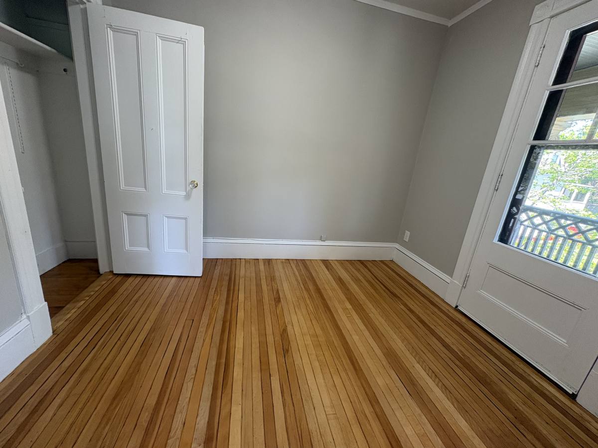 Apartment for rent at 4 Pleasant Ave #3F, Somerville, MA 02143