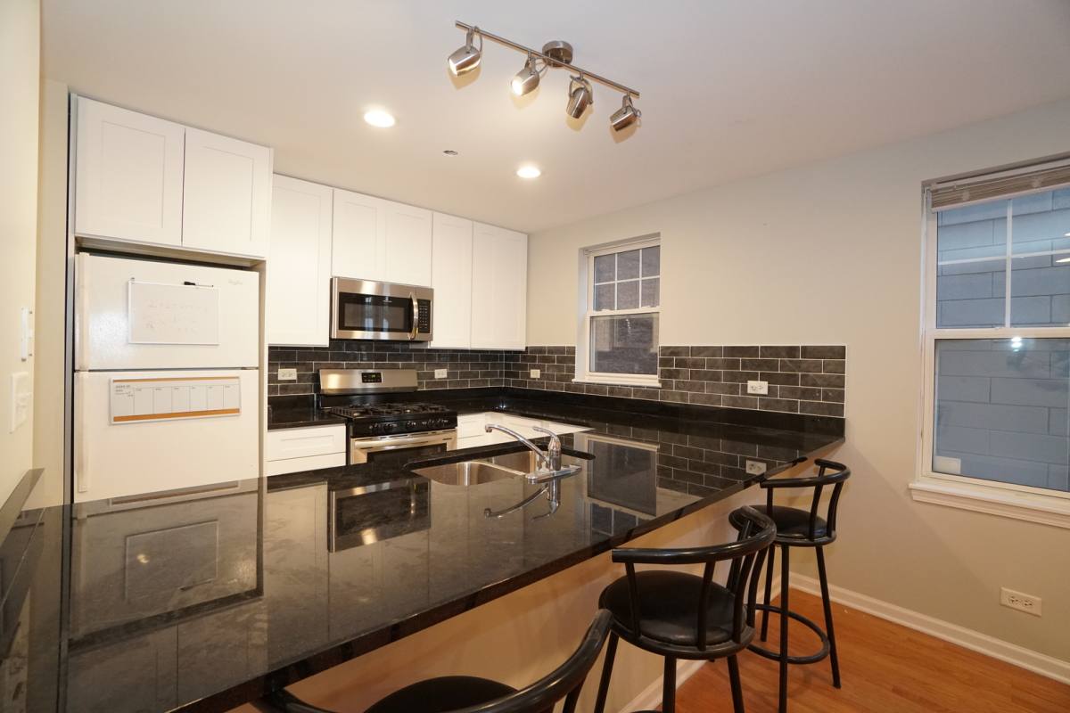 Condo for rent at 1103 N Crosby St #A, Chicago, IL 60610