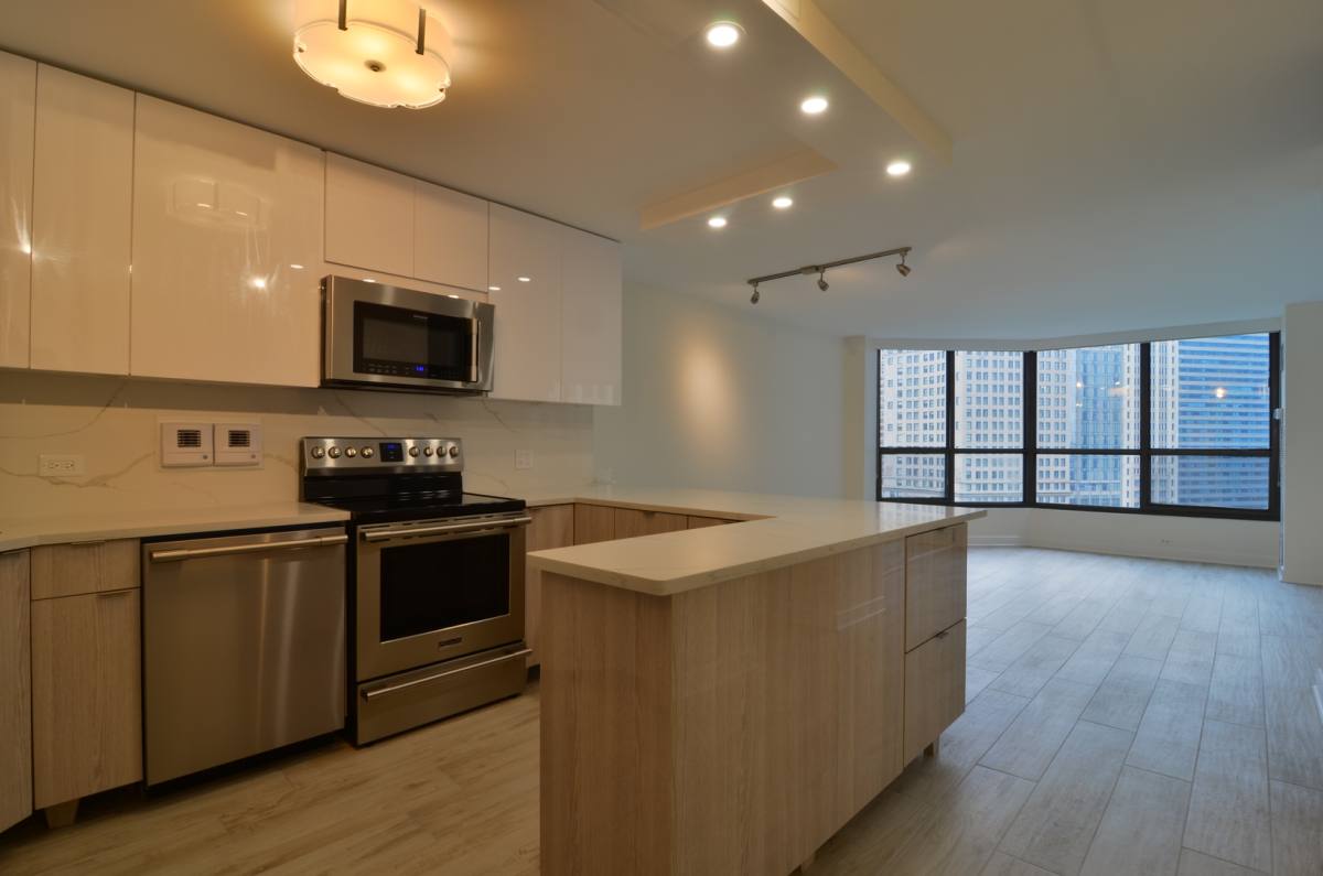 Apartment for rent at 405 N Wabash Ave #707, Chicago, IL 60611