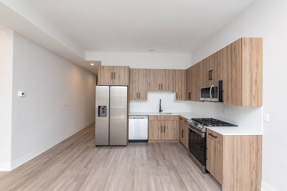 Apartment for rent at 1907 S Racine Ave #2F, Chicago, IL 60608