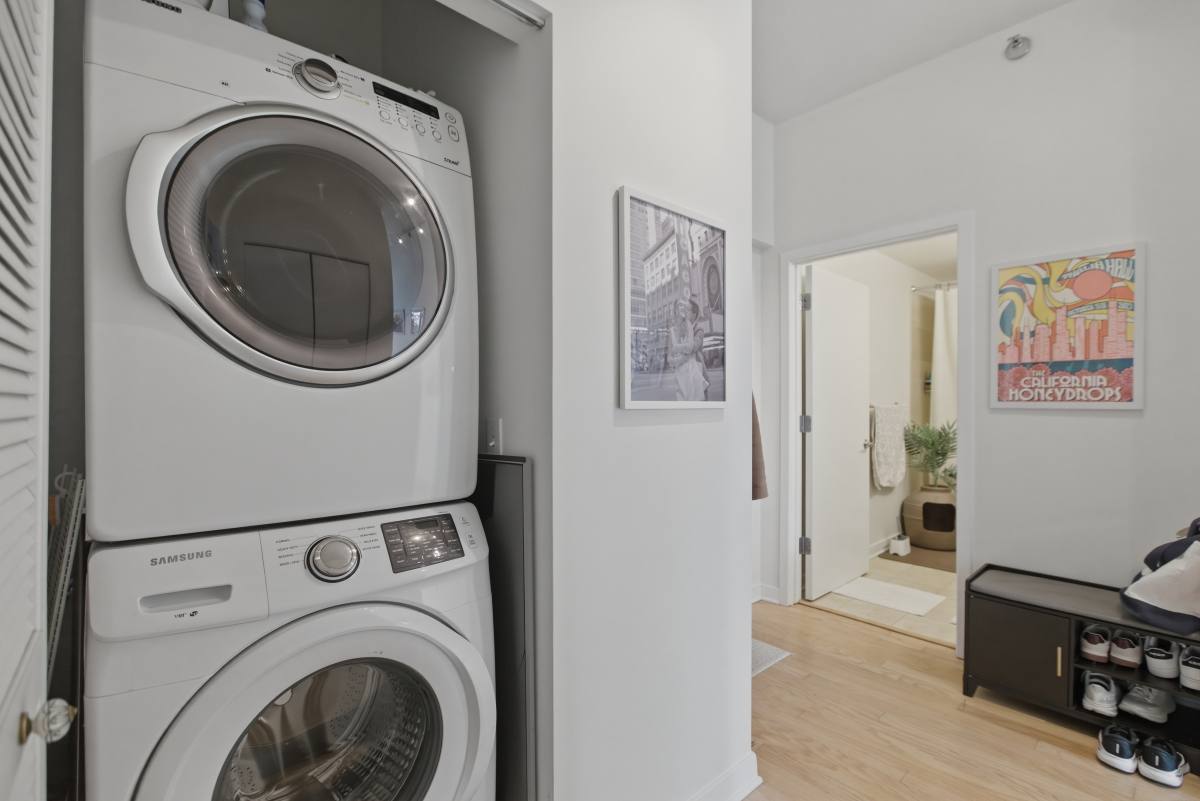Condo for rent at 303 W Ohio St #3006, Chicago, IL 60654
