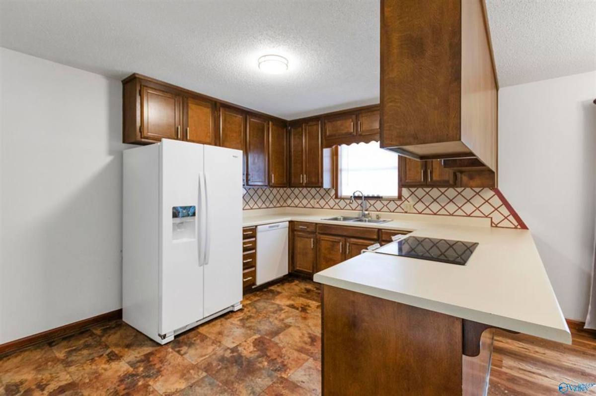 House for rent at 28 Arad Thompson Rd, Arab, AL 35016