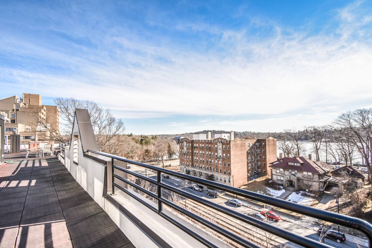 Apartment for rent at 1933 Commonwealth Ave #604, Brighton, MA 02135