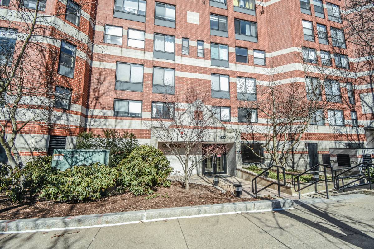 Apartment for rent at 1933 Commonwealth Ave #604, Brighton, MA 02135