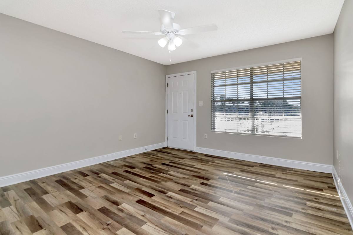 Apartment for rent at 308 Lake Parsons Green, Brandon, FL 33511