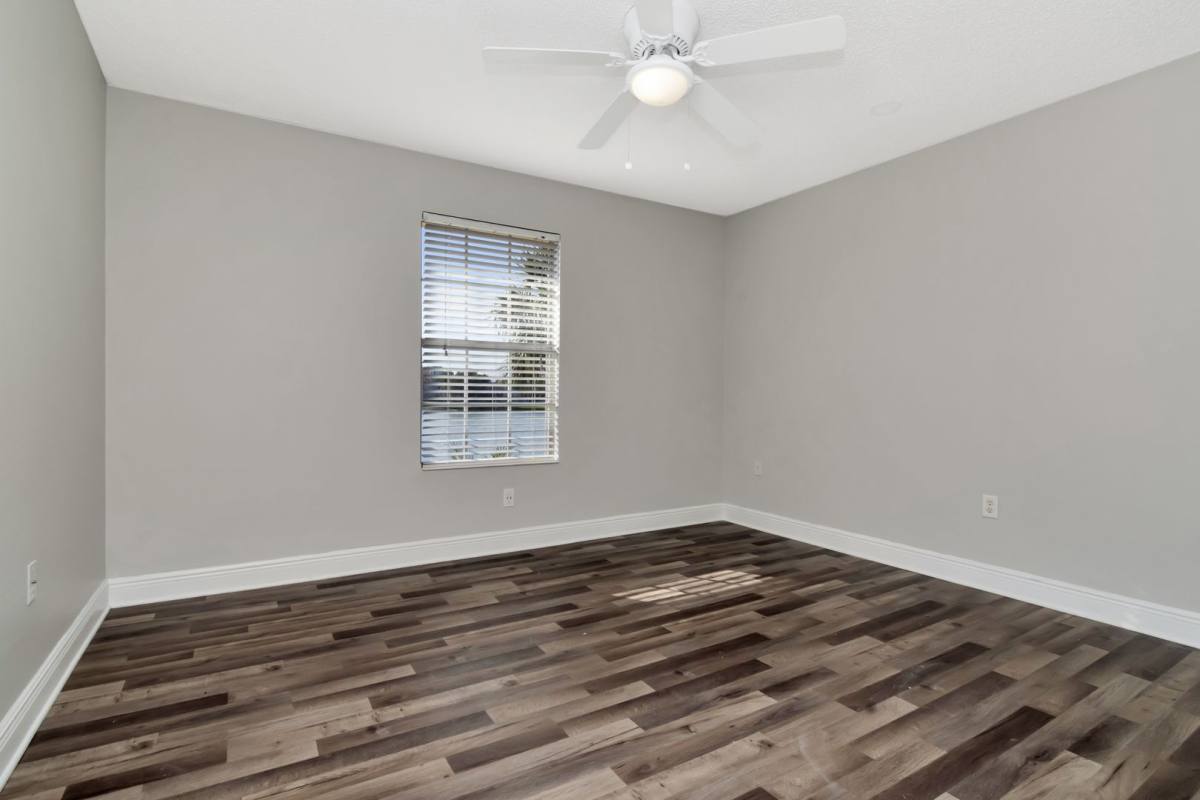Apartment for rent at 308 Lake Parsons Green, Brandon, FL 33511