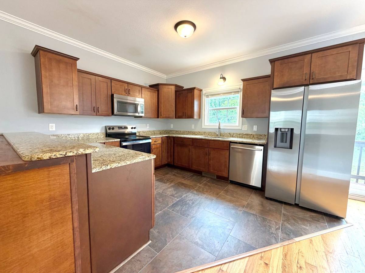 Condo for rent at 90B Promontory Lane, Clarksville, TN 37040