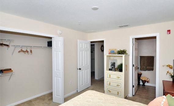 Apartment for rent at 5824 Lake Pointe Village Circle, Orlando, FL 32822