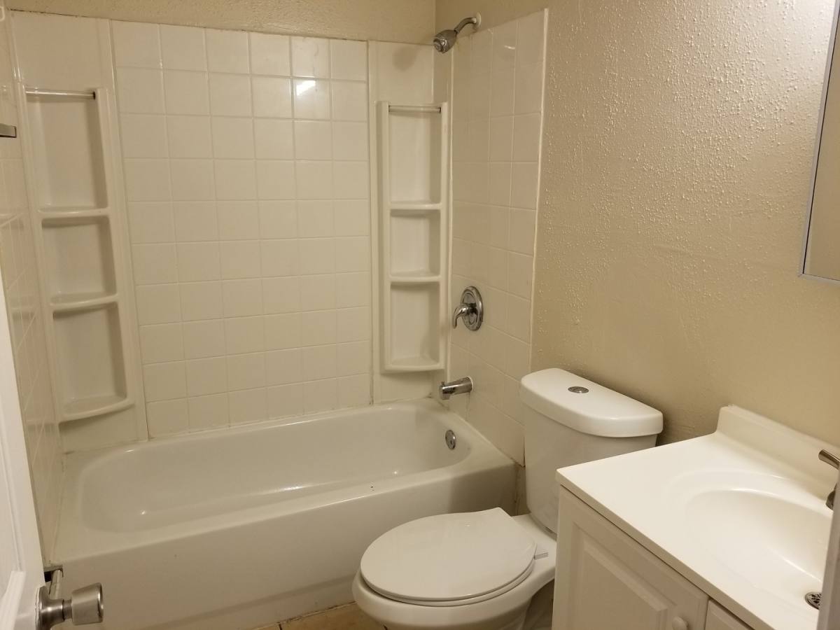 Townhouse for rent at 7854 Sand St, New Orleans, LA 70128