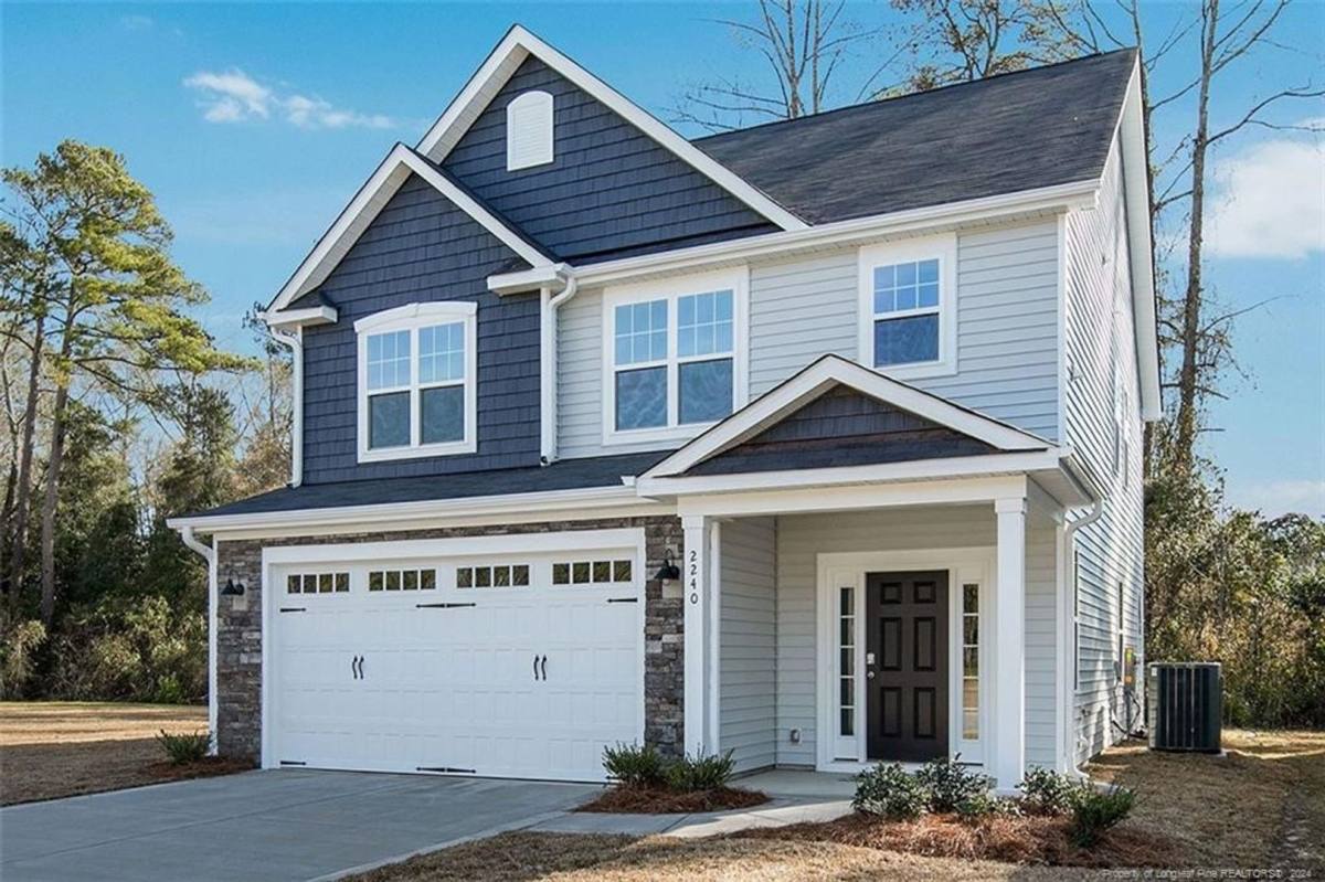 House for rent at 2240 Mannington Dr, Fayetteville, NC 28306