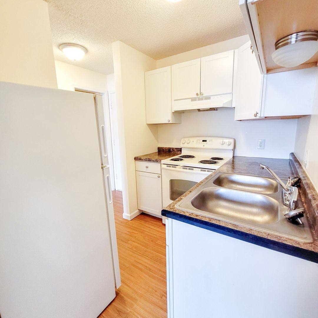 Apartment for rent at 1111 SW Fillmore St, Topeka, KS 66604