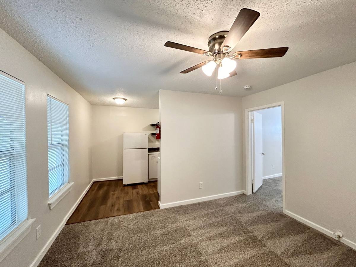 Apartment for rent at 5415 Scott St, Houston, TX 77021