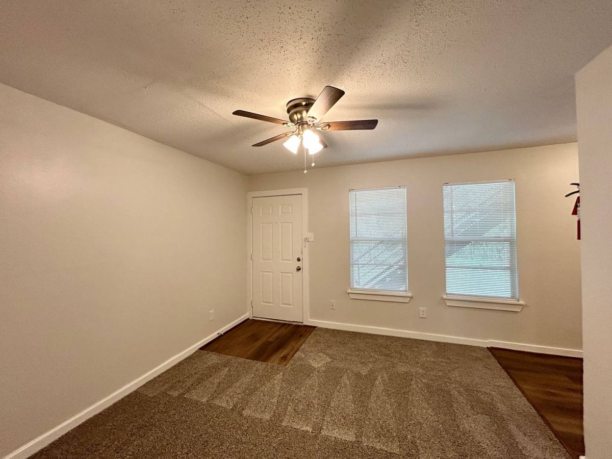 Apartment for rent at 5415 Scott St, Houston, TX 77021