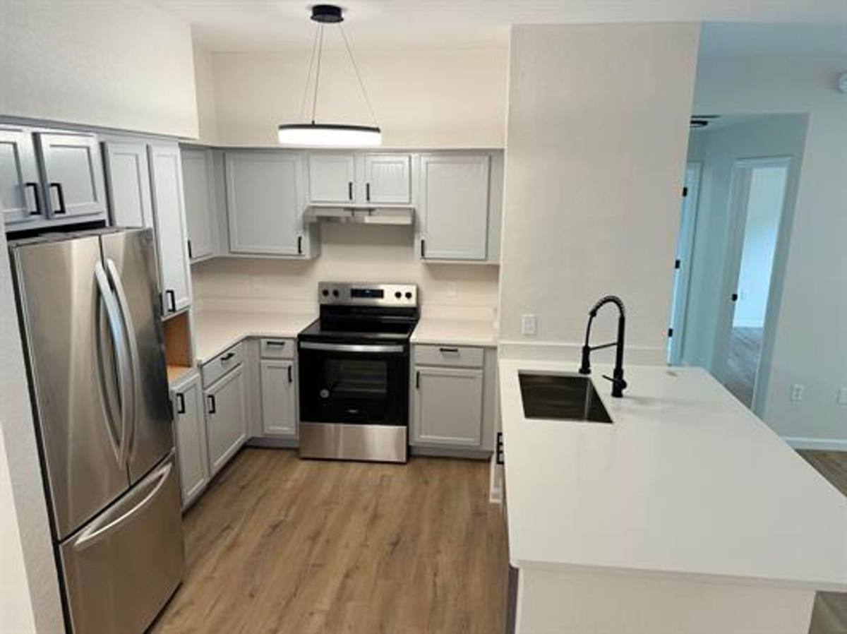 Condo for rent at 2801 Chancellorsville Dr, Tallahassee, FL 32312