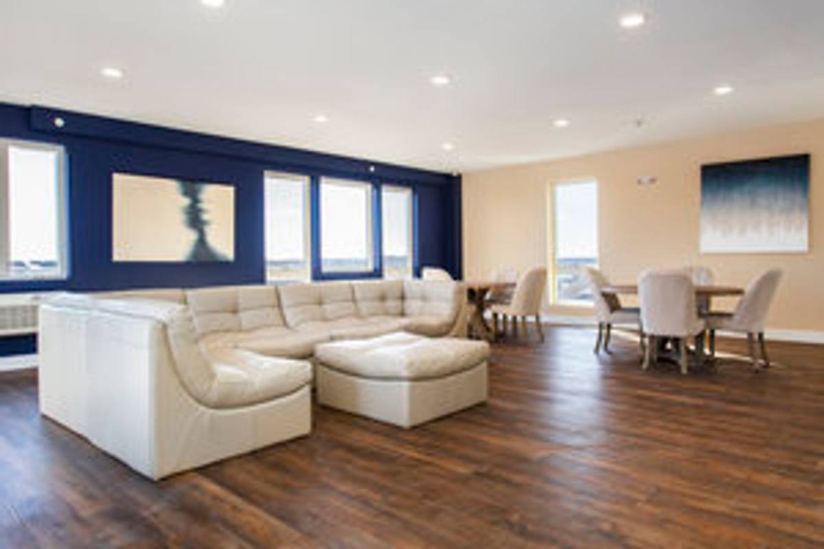 Apartment for rent at 180 Roosevelt Ave, Carteret, NJ 07008