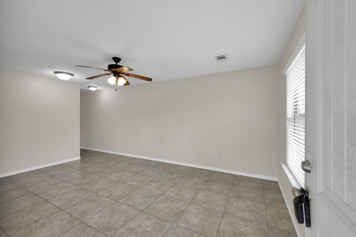 Apartment for rent at 167 S Bend Court, Willis, TX 77378