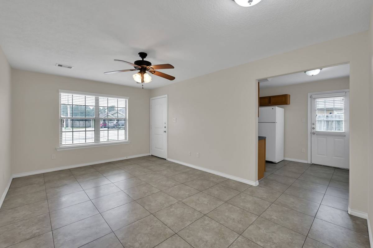 Apartment for rent at 167 S Bend Court, Willis, TX 77378
