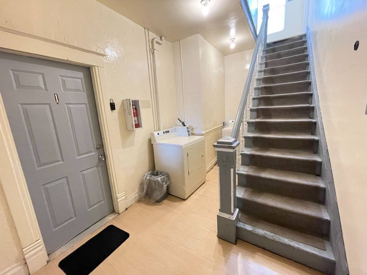 Apartment for rent at 112 N Rowley, Mitchell, SD 57301