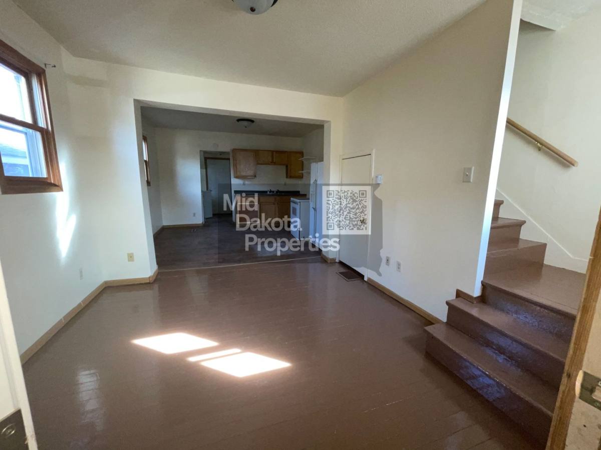 Apartment for rent at 122 W 9th, Mitchell, SD 57301