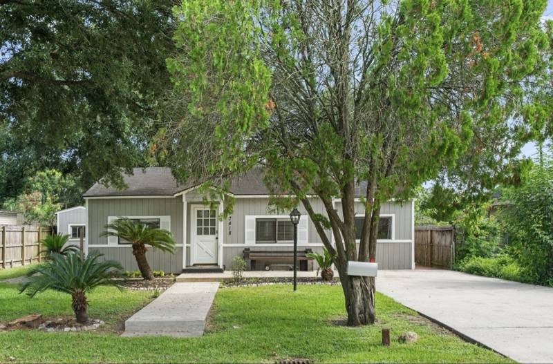 Apartment for rent at 7418 Oscar Dr #1, Deer Park, TX 77536