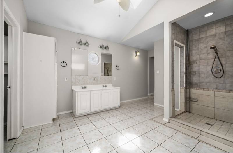 Apartment for rent at 7418 Oscar Dr #1, Deer Park, TX 77536
