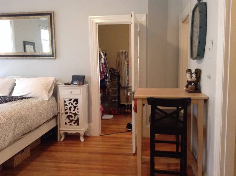 Apartment for rent at 372-374 Lloyd Ave #4, Providence, RI 02906