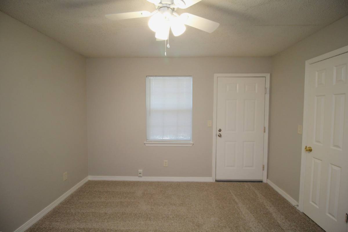 Apartment for rent at 7135 Pearson Rd #7, Pensacola, FL 32526