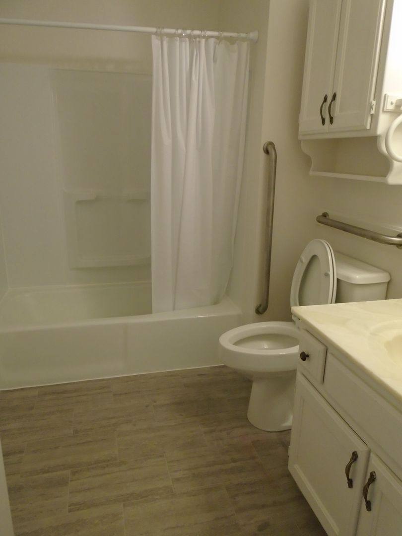 Apartment for rent at 1838 Anderson, Manhattan, KS 66502