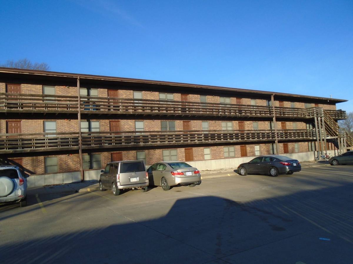 Apartment for rent at 1838 Anderson, Manhattan, KS 66502