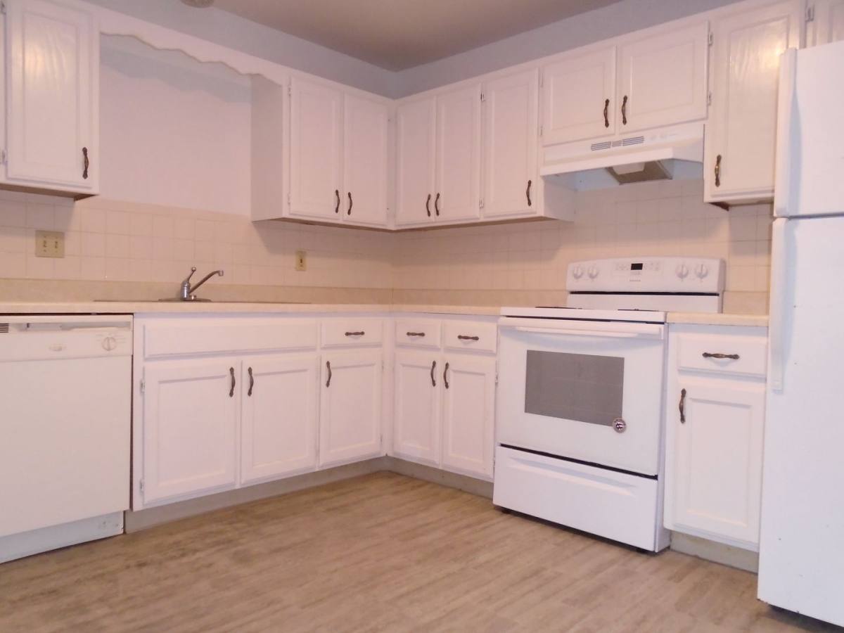 Apartment for rent at 1838 Anderson, Manhattan, KS 66502