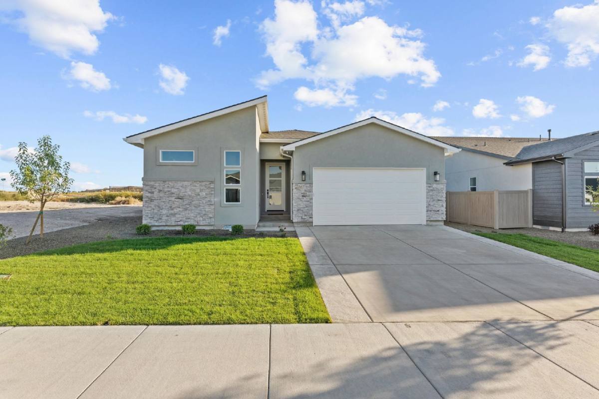 House for rent at 2173 W Herron Ridge Court, Nampa, ID 83686