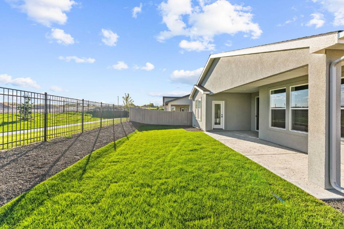 House for rent at 2173 W Herron Ridge Court, Nampa, ID 83686