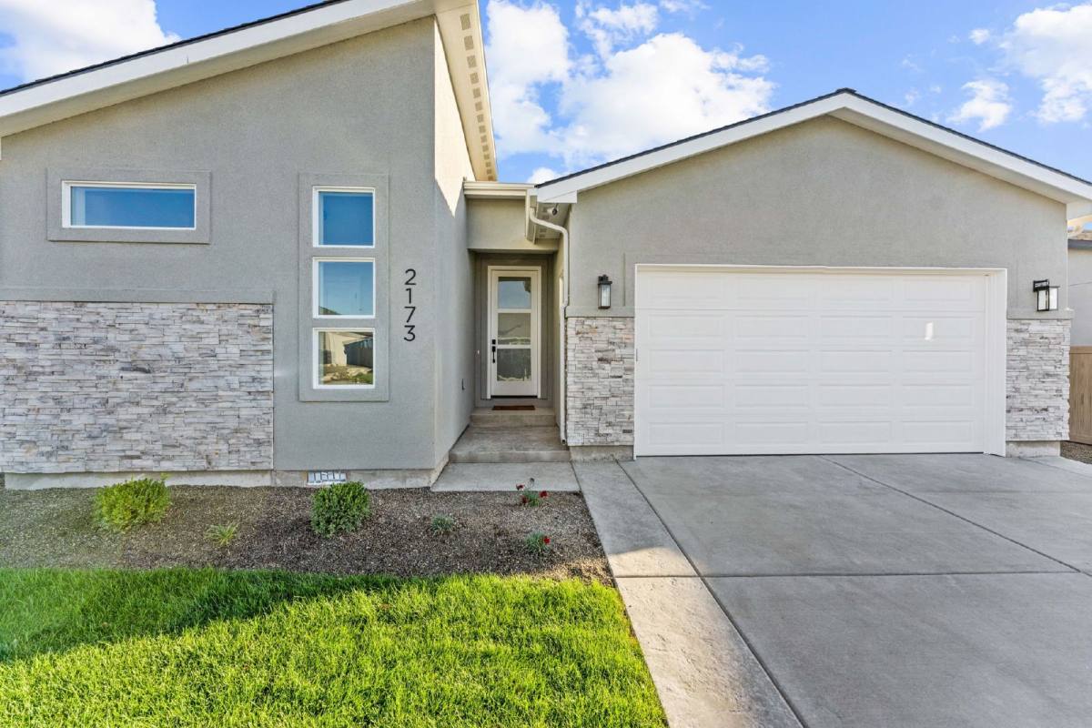 House for rent at 2173 W Herron Ridge Court, Nampa, ID 83686