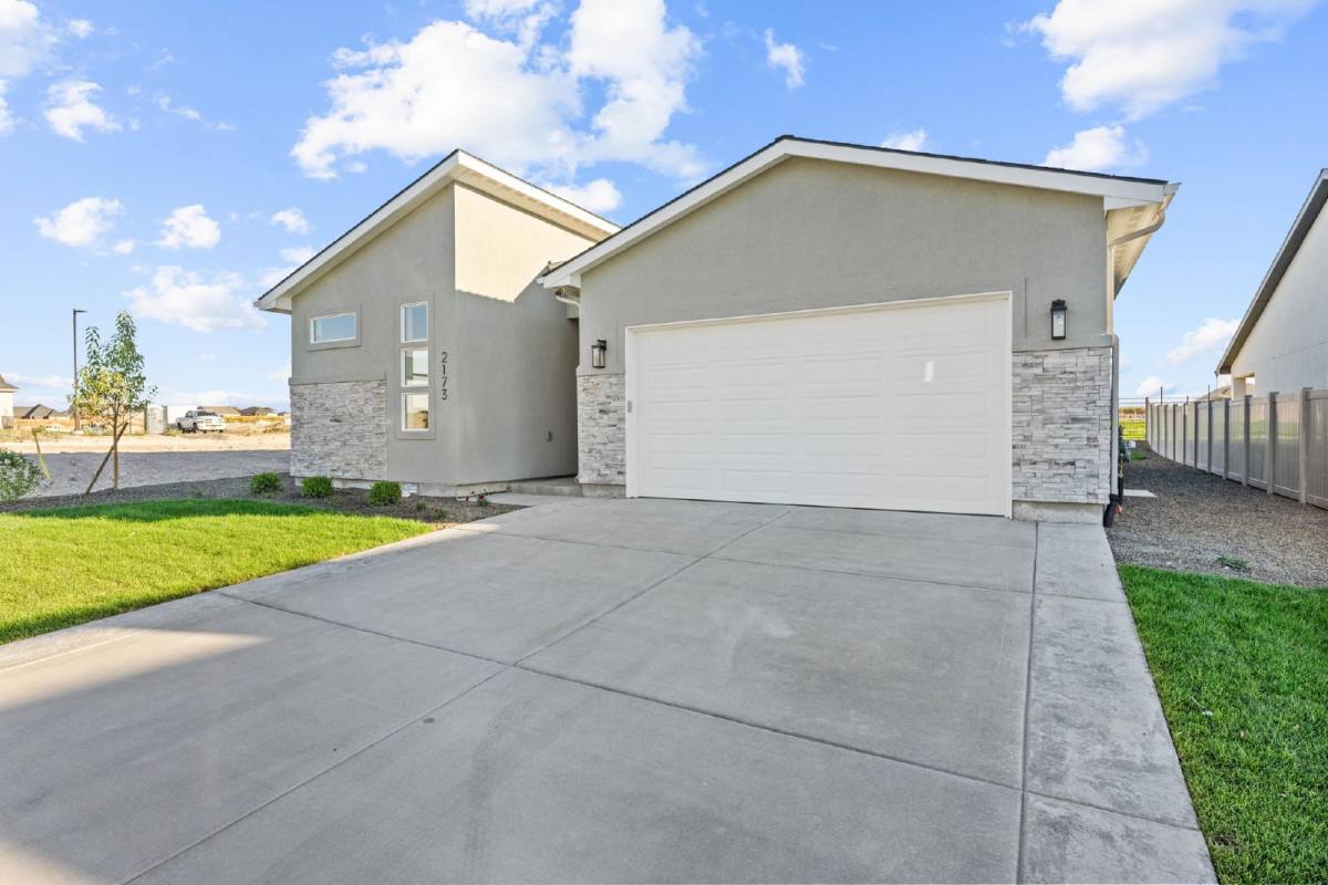 House for rent at 2173 W Herron Ridge Court, Nampa, ID 83686