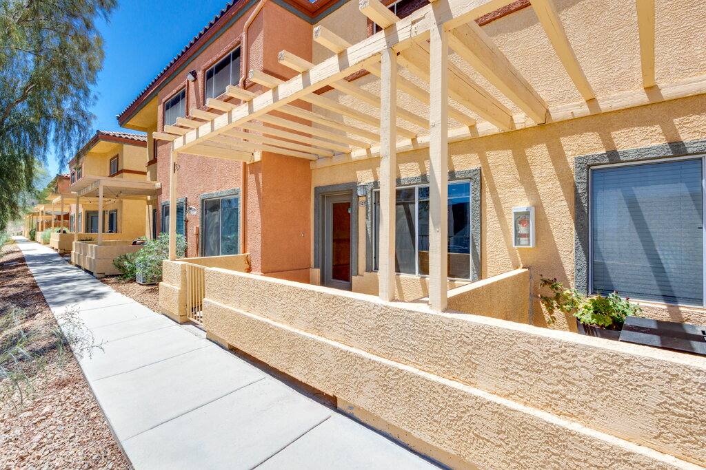 Apartment for rent at 4915 E Russell Rd #127 Bldg16, Las Vegas, NV 89120