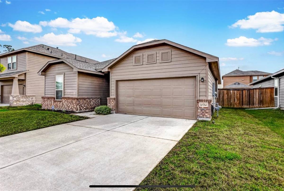 House for rent at 10750 Nyla Spring St, Houston, TX 77016