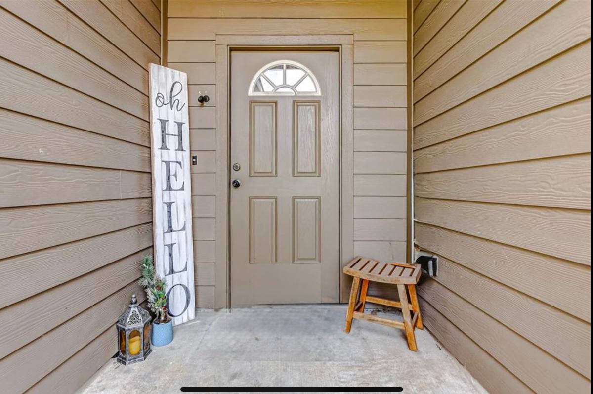 House for rent at 10750 Nyla Spring St, Houston, TX 77016