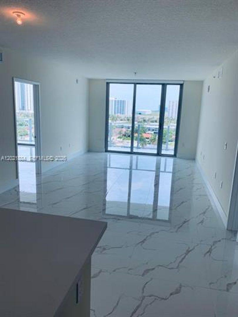 Apartment for rent at 330 Sunny Isles Blvd, North Miami Beach, FL 33160
