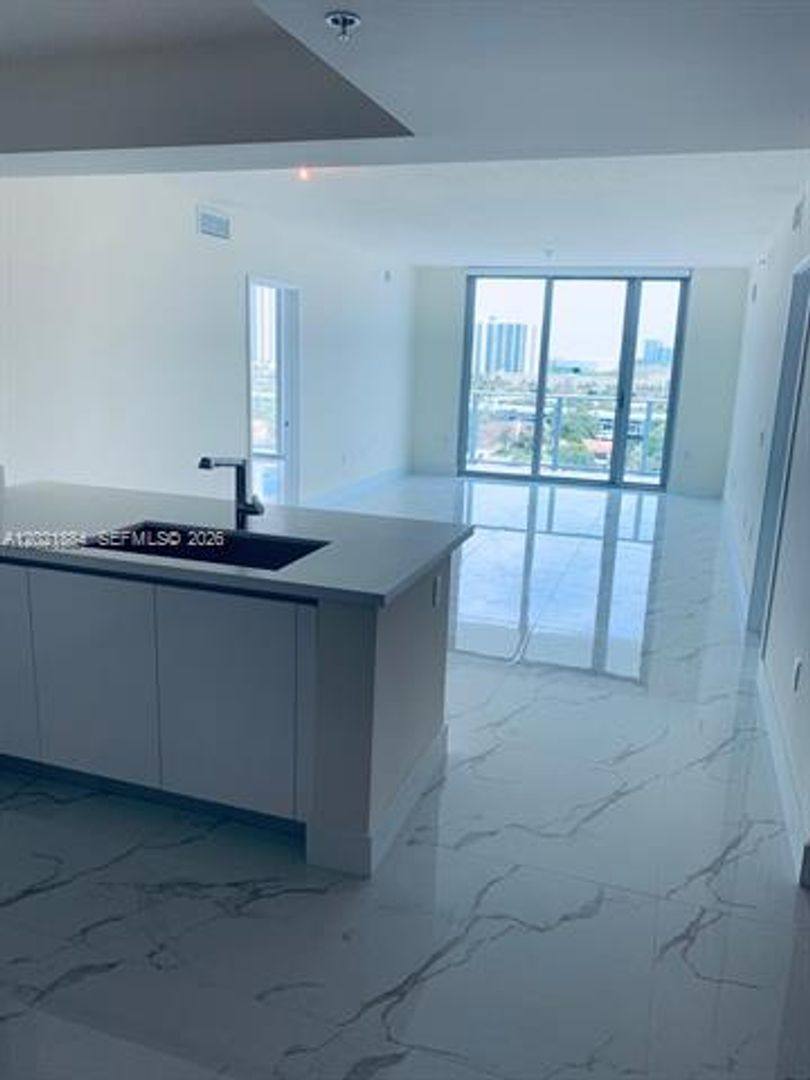 Apartment for rent at 330 Sunny Isles Blvd, North Miami Beach, FL 33160