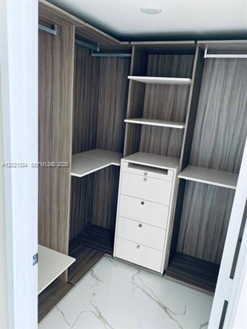 Apartment for rent at 330 Sunny Isles Blvd, North Miami Beach, FL 33160